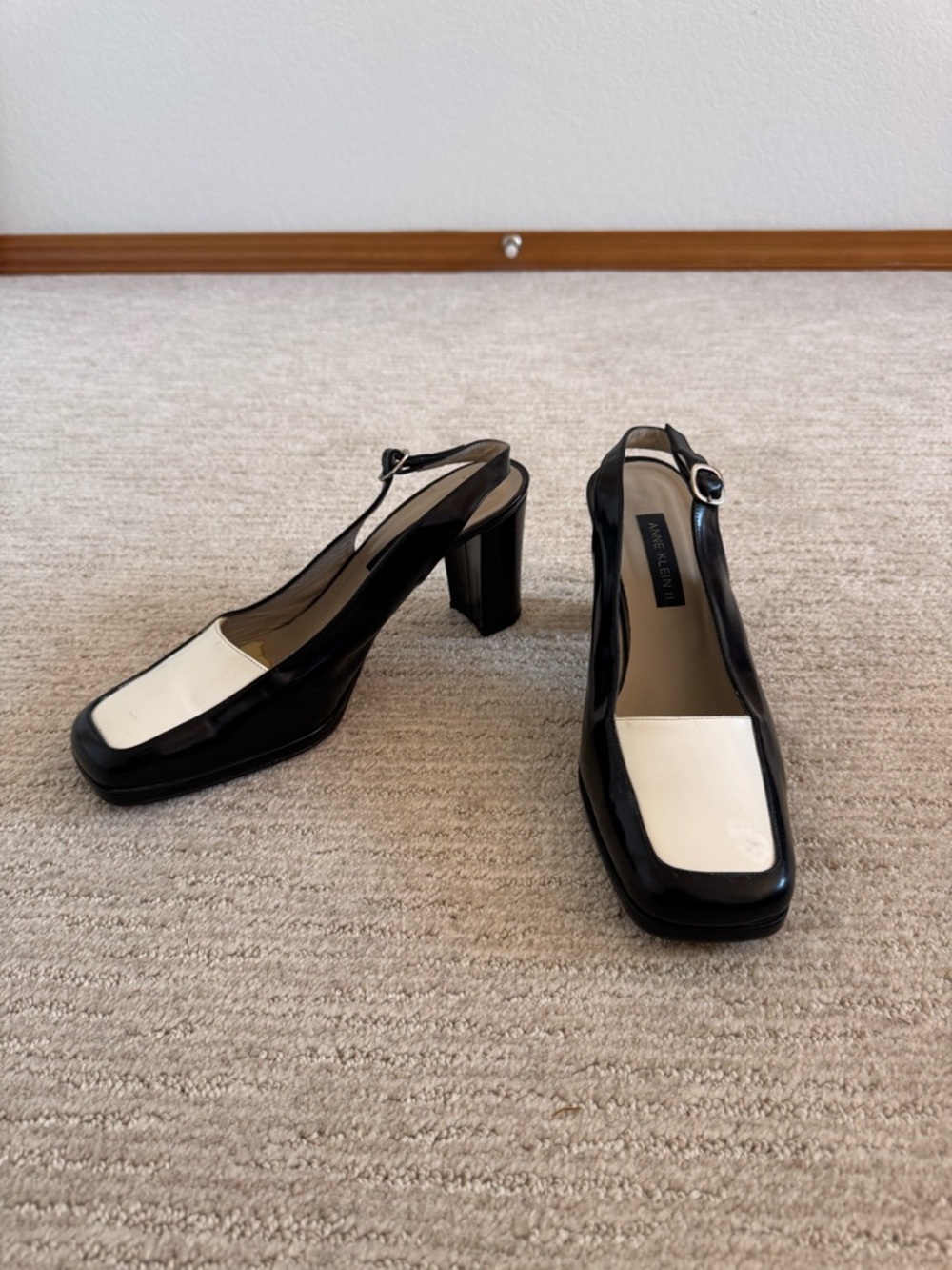 Size 9 (read description) Vintage 90s Anne Klein II Heels - Square Toe